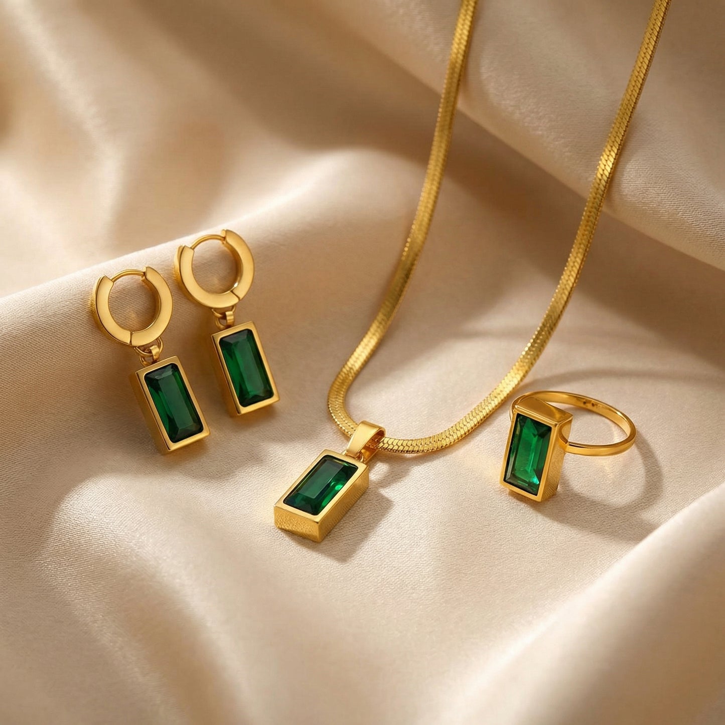 Royal Emerald Baguette Set - 18K Gold Plated Stainless Steel
