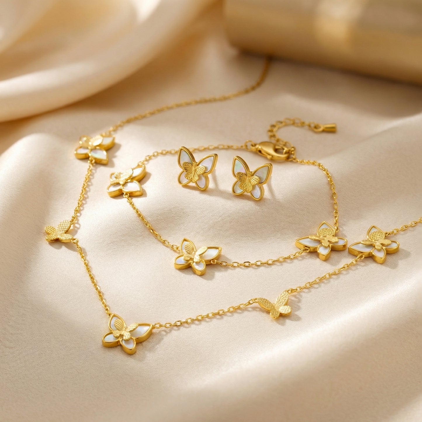 Sweet Butterfly Pearl Set - 18K Gold Plated Stainless Steel